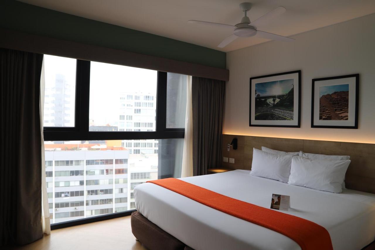 Casa Andina Standard Benavides Hotel Lima Ngoại thất bức ảnh